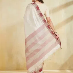 Fabindia Beige Regular Fit Woven Design Sarees image 2