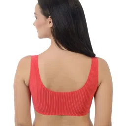 Da Intimo Red Non Wired Padded Sports Bra image 2