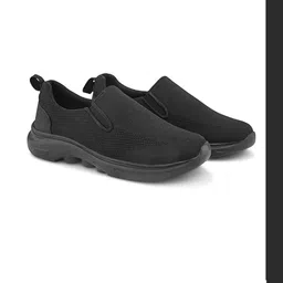 Roadster Men Slip-On Sneakers image 5