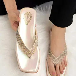 Shoetopia Kids Golden Thong Sandals-image-1