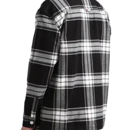 Tommy Hilfiger Black Cotton Regular Fit Checks Shirt image 2