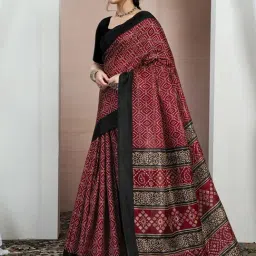 Satrani Red Silk Blend Printed Saree With Unstitched Blouse image 2