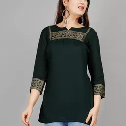 SMIEN Women Green Solid Top-picture-26