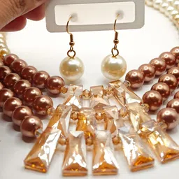 SAPRAA TRENDS SAPRAA TRENDS Gold Plated Beaded Studded Jewellery Set image 2