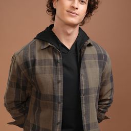 HIGHLANDER Men Spread Collar Checked Cotton Relaxed Fit Casual Shirt-picture-5