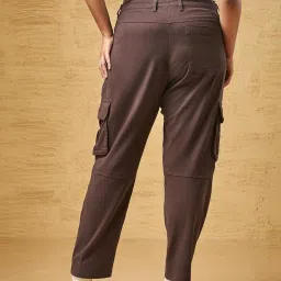 Bewakoof Brown Cotton Cargo Pants image 2