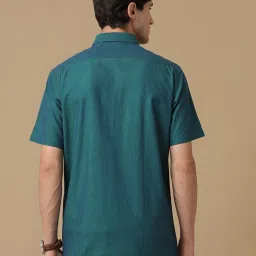 CAVALLO by Linen Club Green Contemporary Fit Shirt image 2