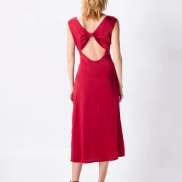 Cover Story Red Relaxed Fit Midi Dress image 2