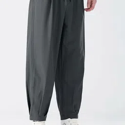 StyleCast Men Mid-Rise Easy Wash Relaxed Fit Regular Trousers image 3