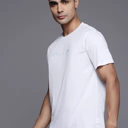 HRX by Hrithik Roshan Rapid-Dry Running T-shirt image 4