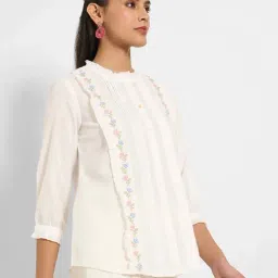 Akkriti by Pantaloons Snow White Printed Tunic image 3