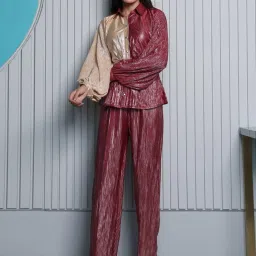 BInfinite Metallic Gold & Red Pleated Coords-Set image 2