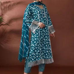 Anouk Floral Printed Thread Work Pure Cotton Straight Kurta With Trousers & Dupatta image 2