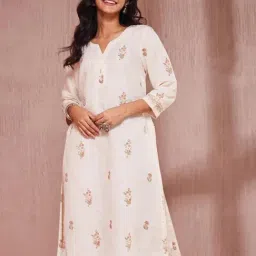 Fabindia Off White Slim Fit Printed Kurta image 4