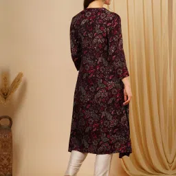 Globus Purple Floral Print Kurta image 2