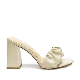 London Rag Women's Beige Casual Sandals-image-91