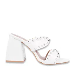 Shoetopia Kids White Casual Sandals image 2