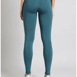 CULT Women's Teal Run Elevate COMFlex Tights image 4