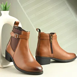 Roadster Women Buckle Details Casual Chelsea Boots-image-0