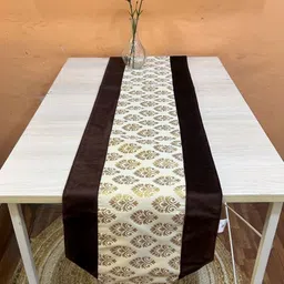 Pink Parrot White & Brown Printed Table Runner-picture-42