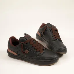 WROGN Men Textured PU Sneakers image 4