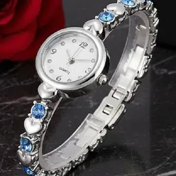 Moover Women Dial & Stainless Steel Textured Straps Analogue Watch DMN-blu slvr-j1-picture-19