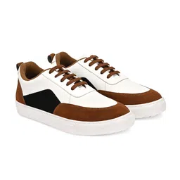 UNDERROUTE Men Colourblocked Sneakers image 4