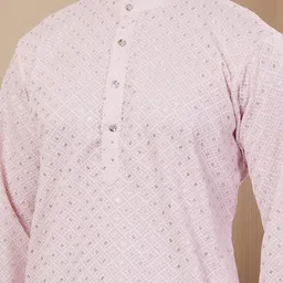 Rawayi Men Geometric Thread Work Kurta image 5