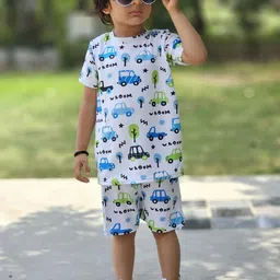 YK Kids Graphic Printed T-shirt With Shorts-picture-53