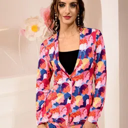 TANDUL Graphic Printed Blazer With Shorts image 1