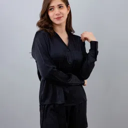 Pretty Loving Thing Black Cotton Blend Solid Top & Shorts Set image 3