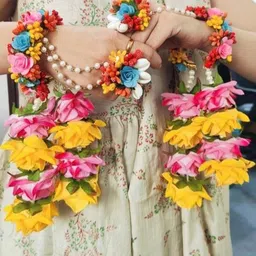 BALIKA VADHU Blooming Elegance Mukti Flower Jewellery Set image 2