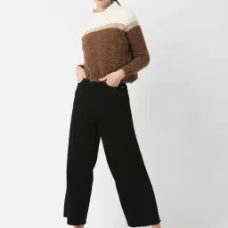 Crimsoune Club Brown & Cream Color-Block Sweater image 5
