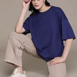 The Roadster Lifestyle Co. Typography Printed Drop-Shoulder Sleeves Oversized T-shirt image 5