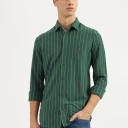 United Colors Of Benetton Dark Green Regular Fit Striped Shirt-picture-41