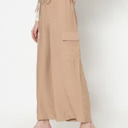 Vero Moda Beige Relaxed Fit High Rise Cargos image 3