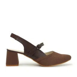 Iconics Women's Brown Sling Back Sandals image 3