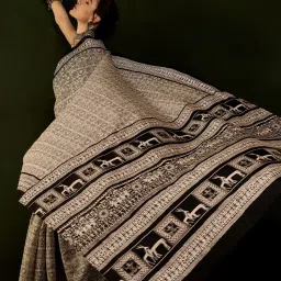 Saree Mall Beige Printed Sarees With Unstitched Blouse image 3