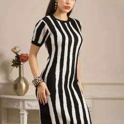 Globus Women Black & White Acrylic Abstract Print Round Neck Ribbed Hem Bodycon Mini Dress-picture-44