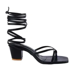 Shoetopia Kids Black Casual Sandals image 3
