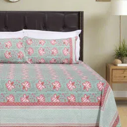 SHAHENAZ Peach-Coloured & Green Floral Cotton 120 TC Queen Bedsheet with 2 Pillow Covers image 3