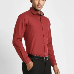 Peter England Red Slim Fit Checks Shirt image 3