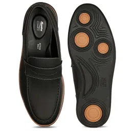 Bata Men's CALVIN MOC Black Loafers image 3