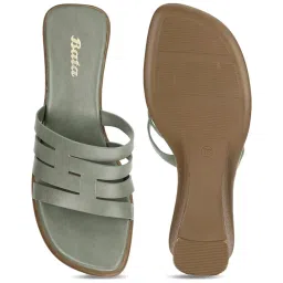 Bata Women's CLAM E Green Wedges image 3