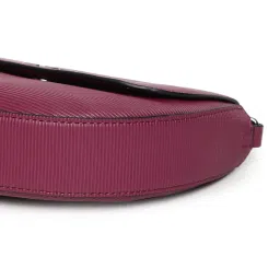 CALVIN KLEIN Amaranth Textured Cross Body Bag image 3