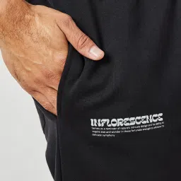 Styli Black Relaxed Fit Oversized Joggers image 3