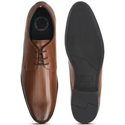 Bata Men's Brown Derby Shoes image 2