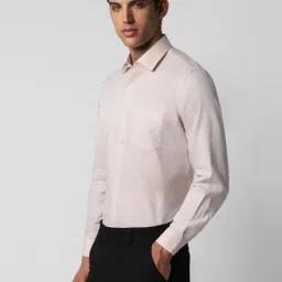Van Heusen Pink Cotton Regular Fit Texture Shirt image 3