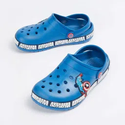 Fame Forever by Lifestyle Kids Navy Back Strap Clogs image 3