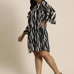 Qurvii + Black & White Animal Print A Line Dress image 3
